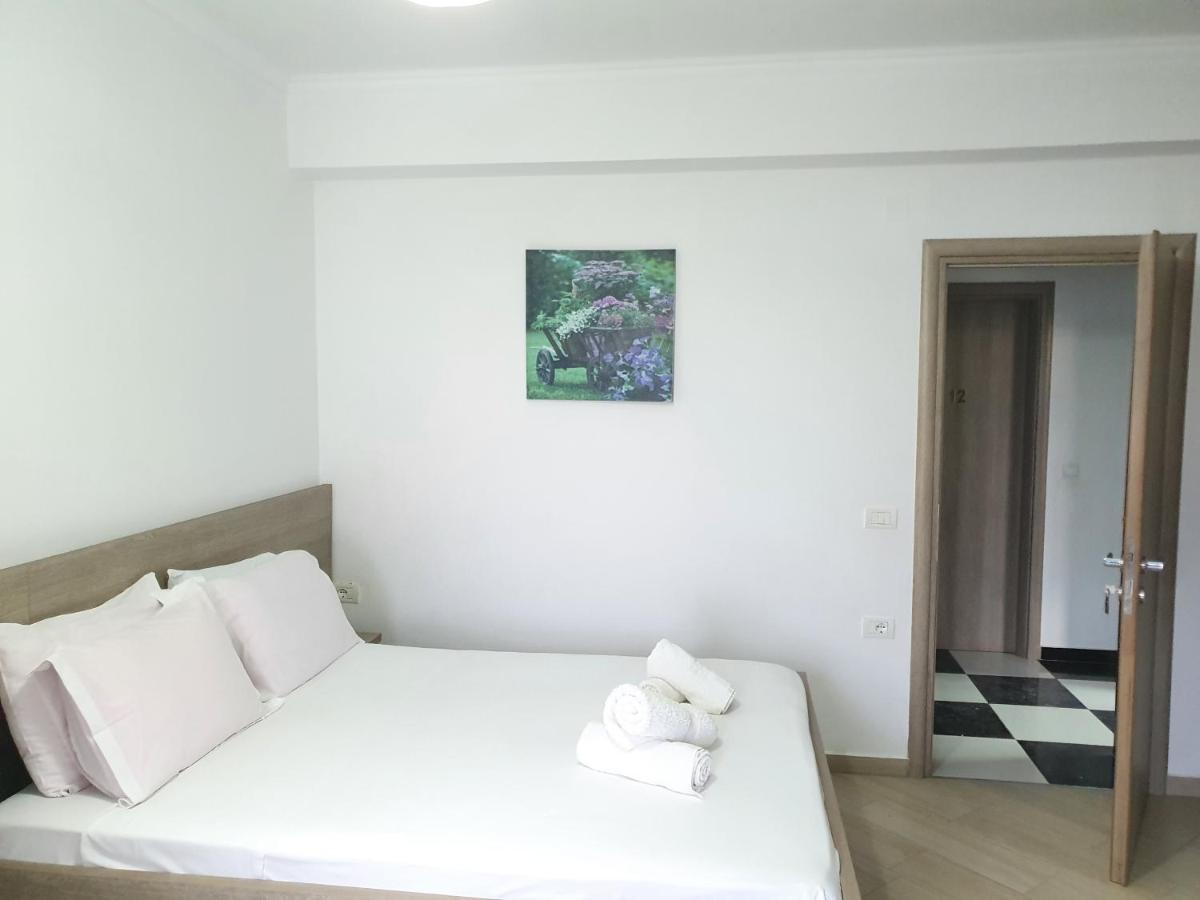 Hotel Soare Ksamil Exteriér fotografie